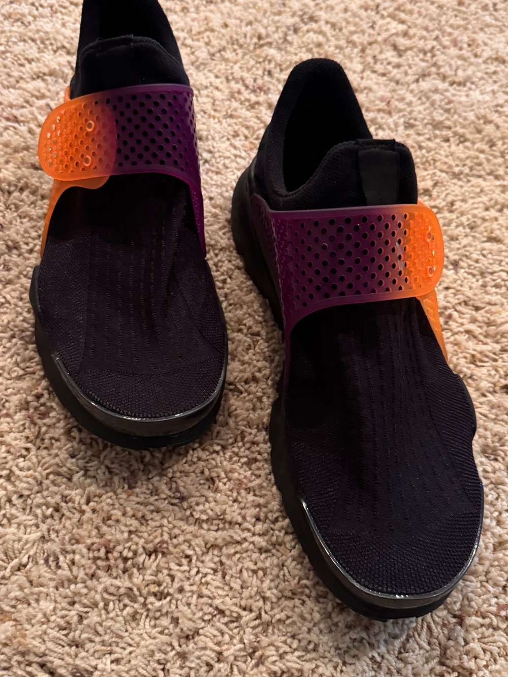 Nike Black Slip-On Sneaker with Purple and Orange Ombré NikeID Custom Size 10